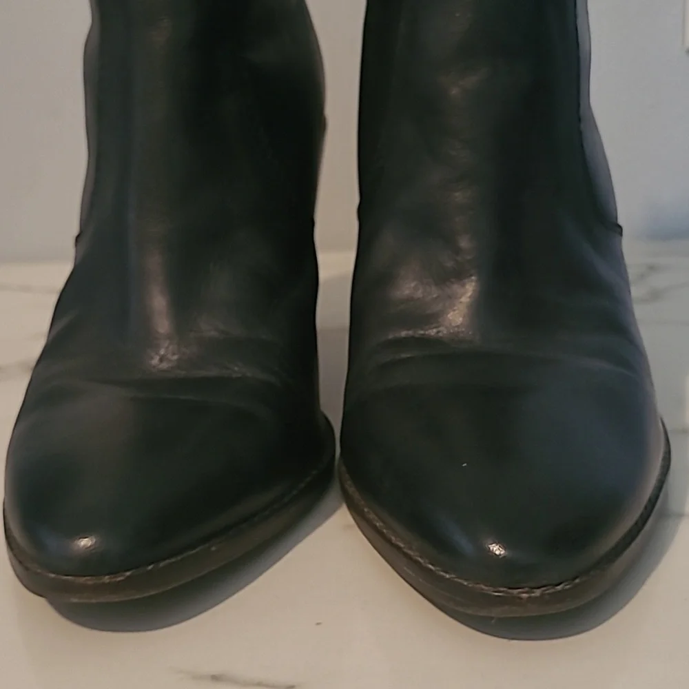 Lucky Brand Nycott Black Leather Heeled Back Zip Ankle Boots Booties 10 Casual